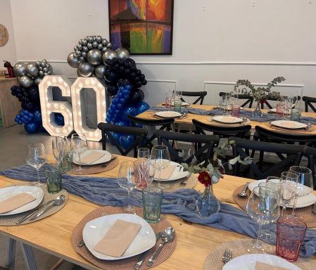 Montaje de comedor para celebrar un 60 cumpleaños en GDM