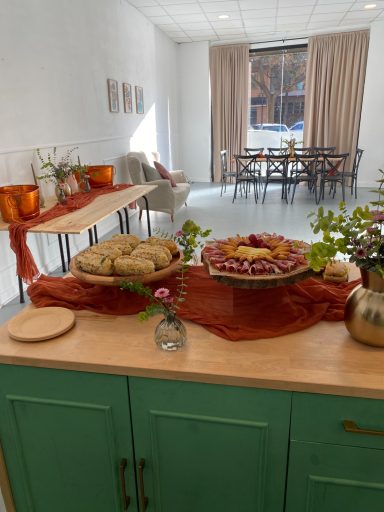 Ambiente privado para 18 cumpleaños en salón de eventos en Valencia