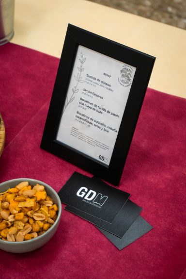 Servicio de catering a domicilio para más de 140 comensales en evento festivo valenciano