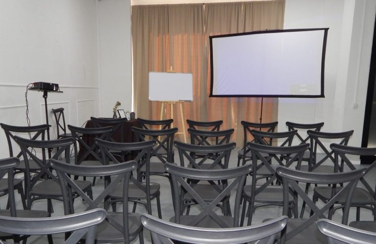 Catas de vino privadas para grupos en Valencia