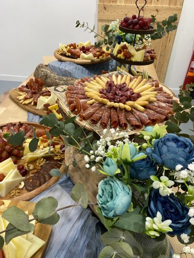 Aperitivo preparado para evento familiar