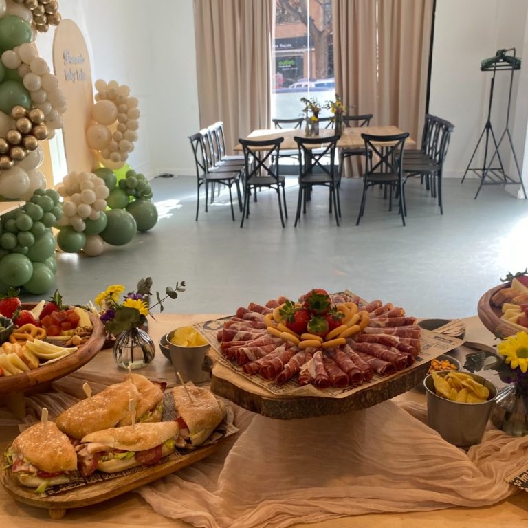 comida para cumpleaños en salón privado