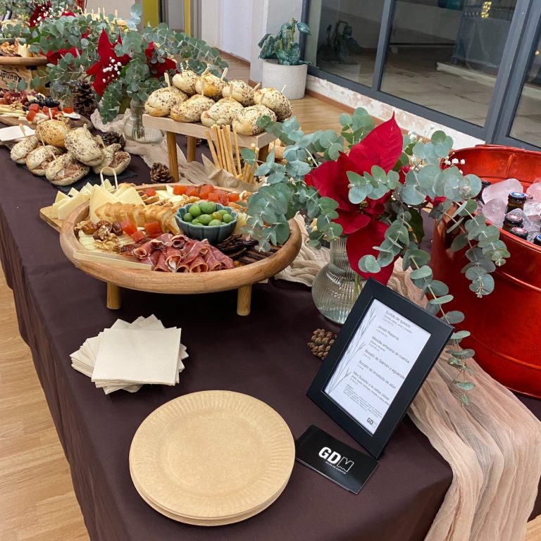 Catering y aperitivos a domicilio en Valencia Aperitivo a domicilio preparado para celebración privada