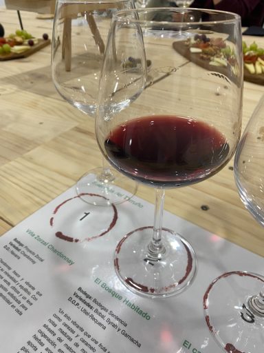 Ambiente preparado para experiencia sensorial